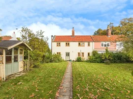 Vicarage Lane, Mettingham, Bungay photo