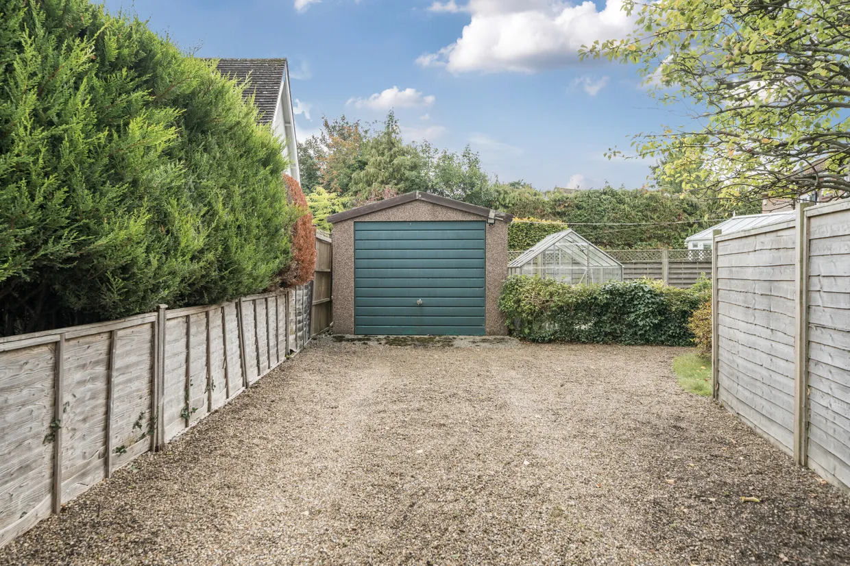 Long Park, Amersham, HP6 photo 9