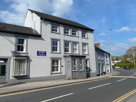 23 High Street, Lampeter, SA48