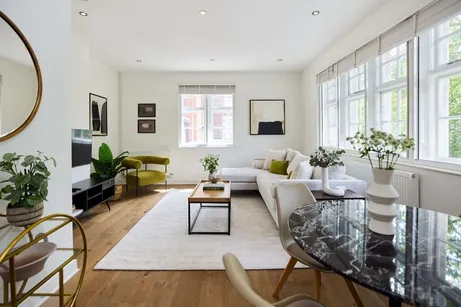 Marianne Close London SE5