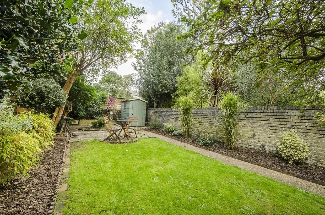 Offerton Road Clapham SW4 photo 2