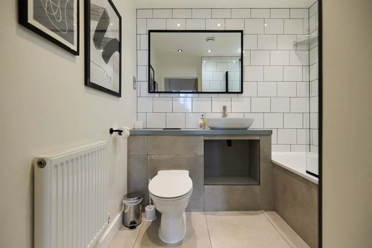 Marianne Close London SE5 photo 3