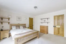 Offerton Road Clapham SW4 photo 4