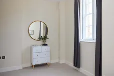 Marianne Close London SE5 photo 5