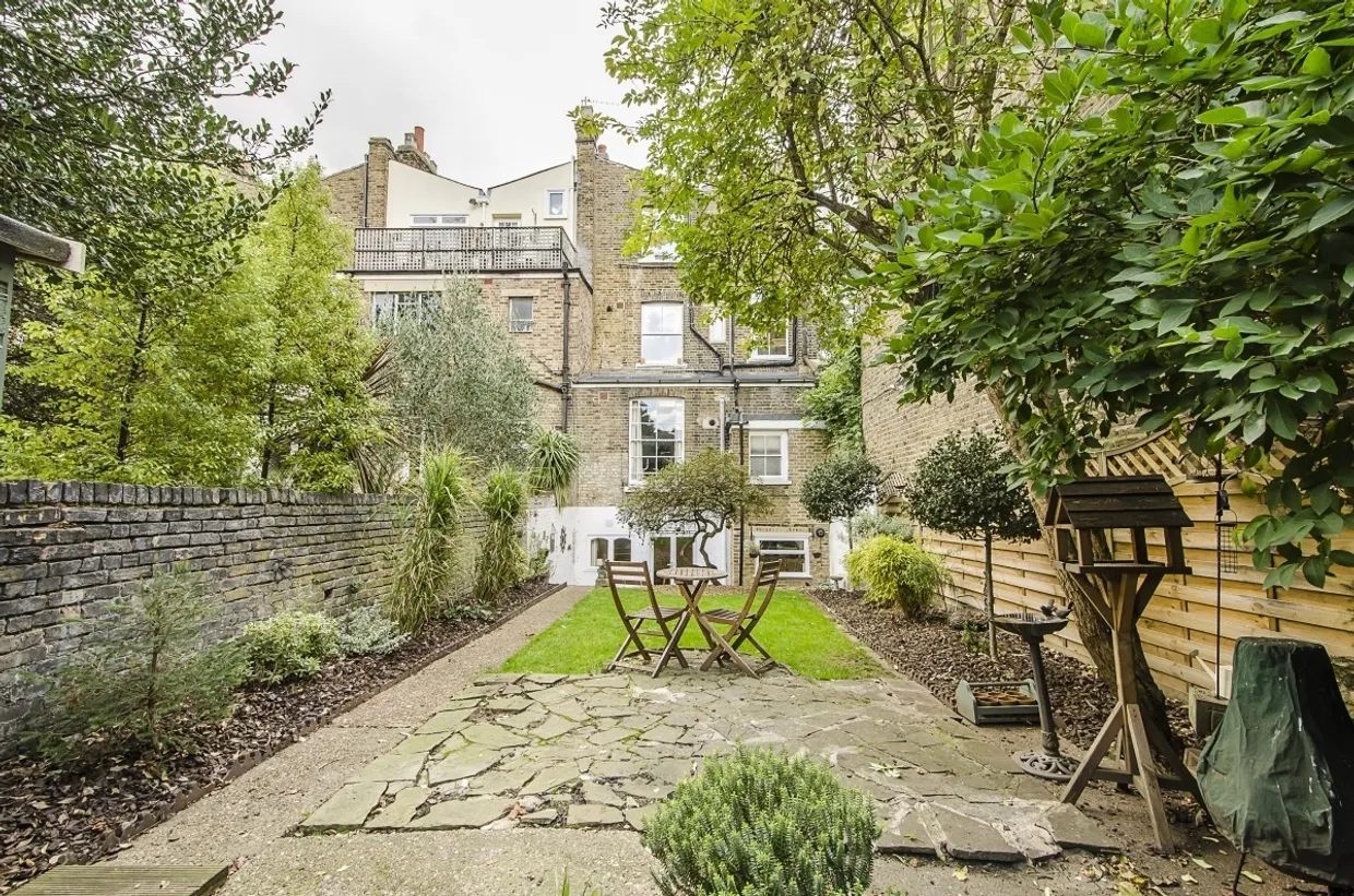 Offerton Road Clapham SW4 photo 11