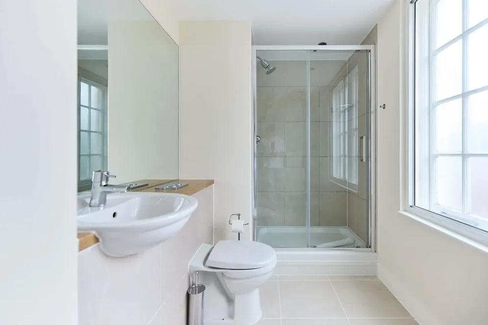 Marianne Close London SE5 photo 27