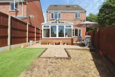 Leighton Close, Wellingborough
