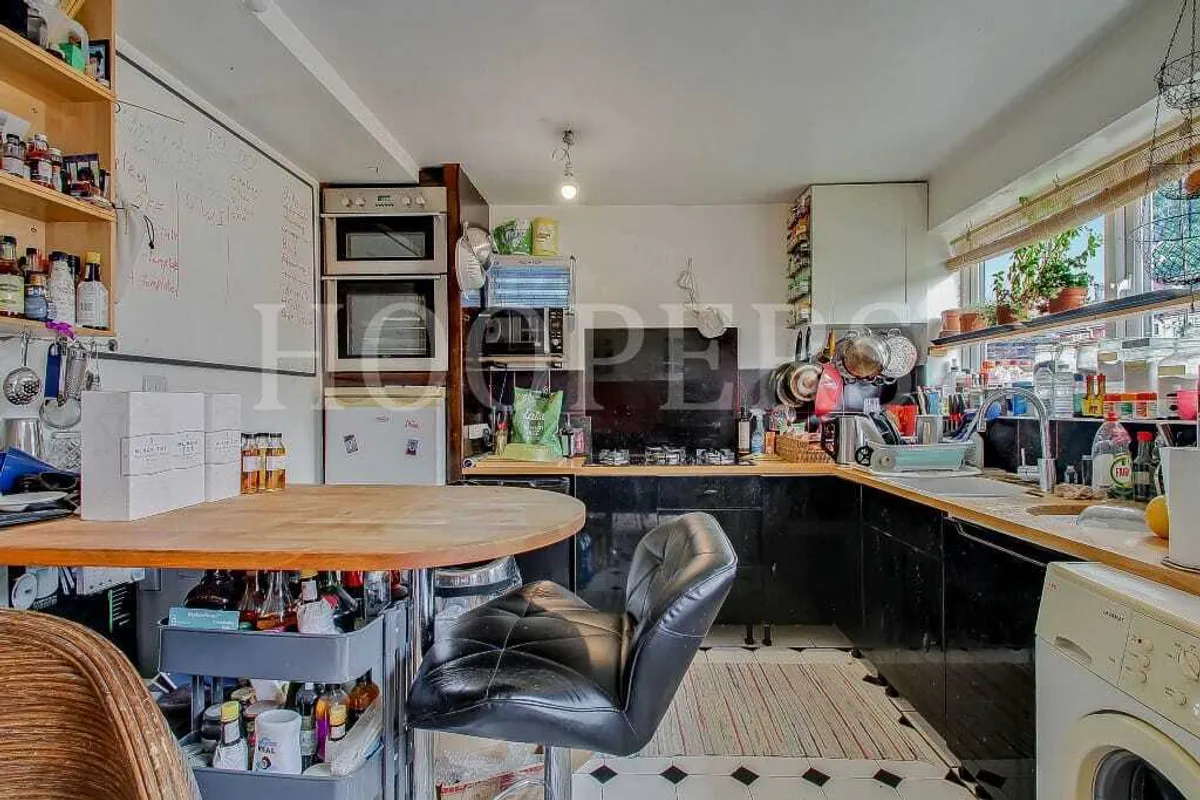 North Circular Road, London, NW2