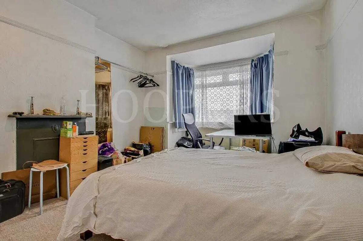 North Circular Road, London, NW2