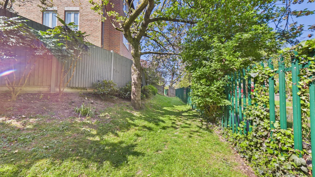 New River Way, London, N4 photo 10