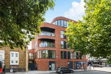 Holloway Road, London, N19 photo 6