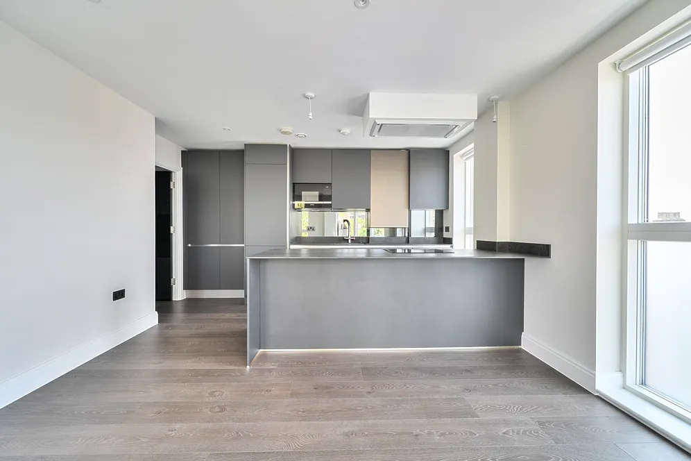 Holloway Road, London, N19 photo 11