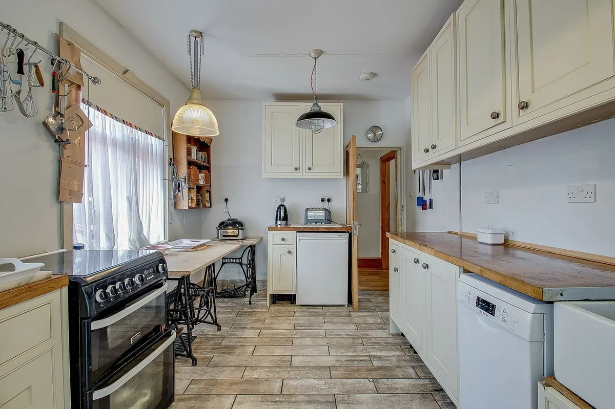 Prout Grove, London, NW10