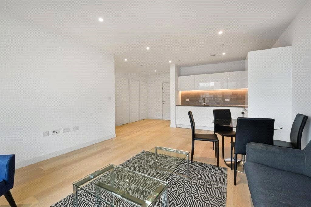 Schooner Road, London, E16 Image 5