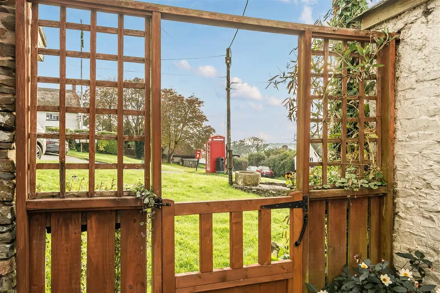 Property Image 16