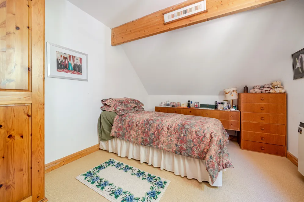 Henley Road, Marlow, SL7 photo 16