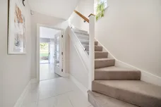 Fenton Close, Potters Bar, EN6 photo 2