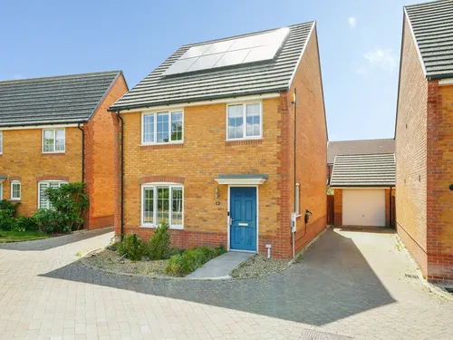 Miles East, Harwell, Didcotphoto