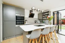 Miles East, Harwell, Didcot
