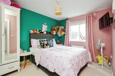 Miles East, Harwell, Didcot