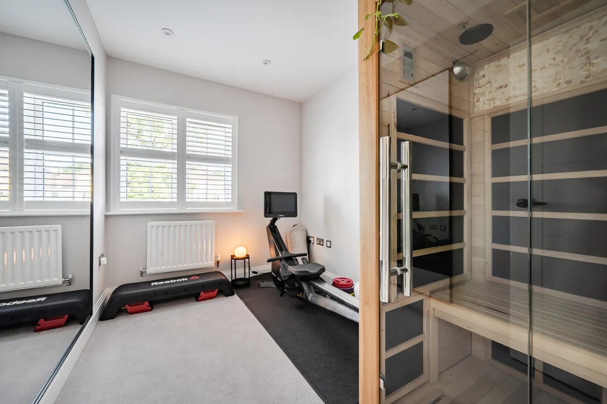Fenton Close, Potters Bar, EN6 photo 12