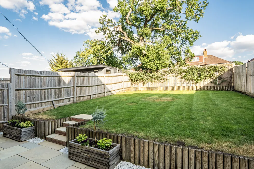 Fenton Close, Potters Bar, EN6 photo 18