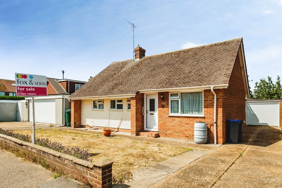 Russells Drive, LANCING