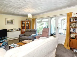 Russells Drive, LANCING thumb 2