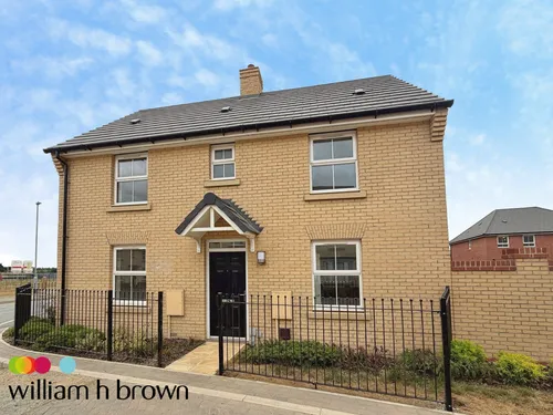 Meadowsweet Drive, Ipswichphoto