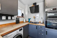 Cathkin Place, Kilwinning