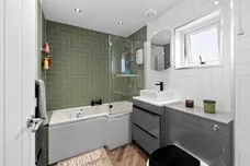 Cathkin Place, Kilwinning