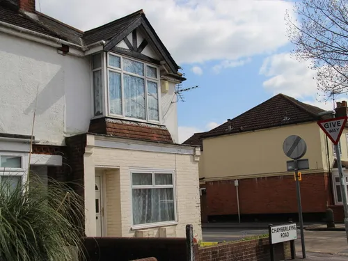 Derby Road, EASTLEIGHphoto