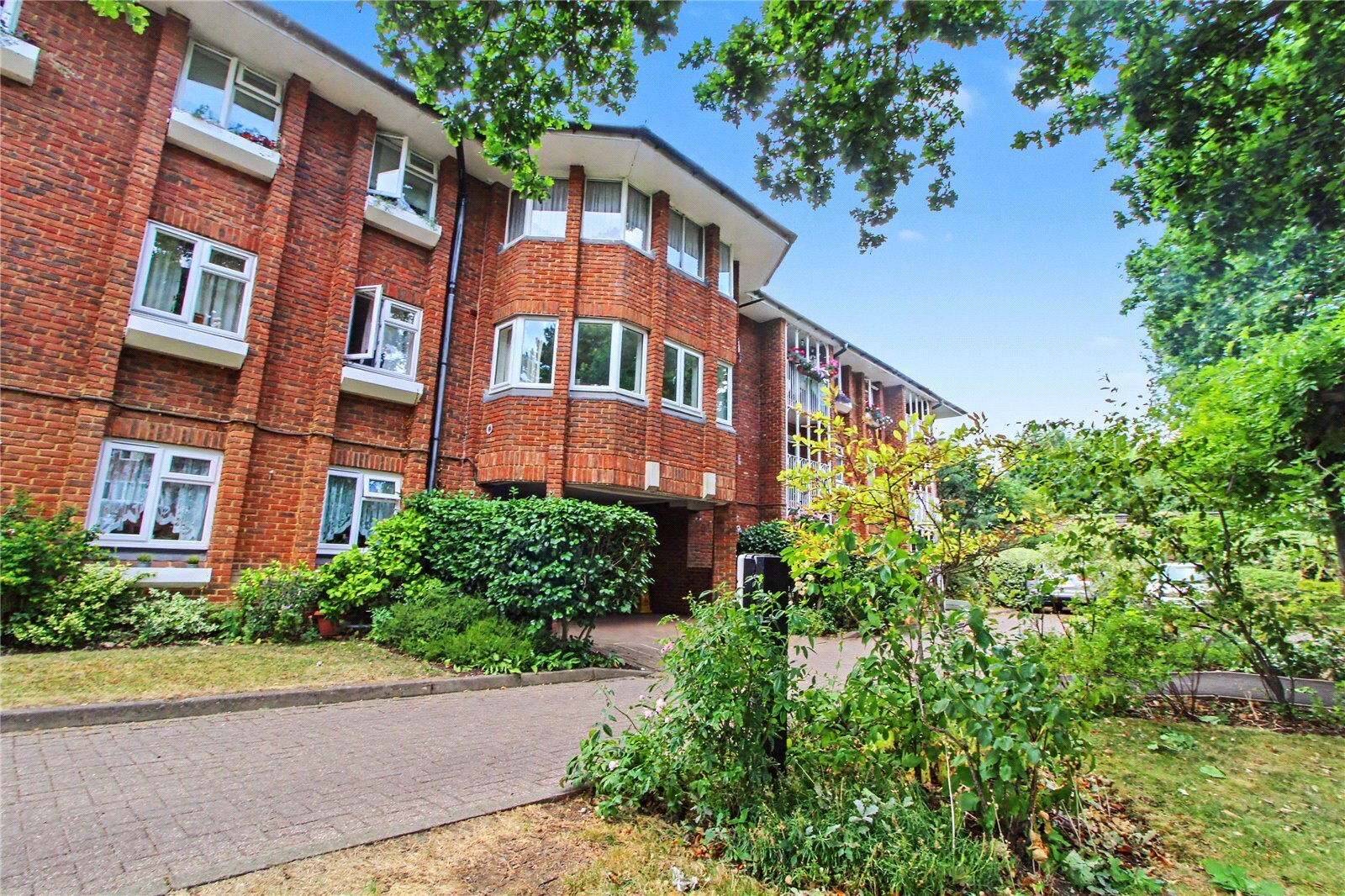 Cavell Drive, Enfield, Middlesex, EN2 Image 1