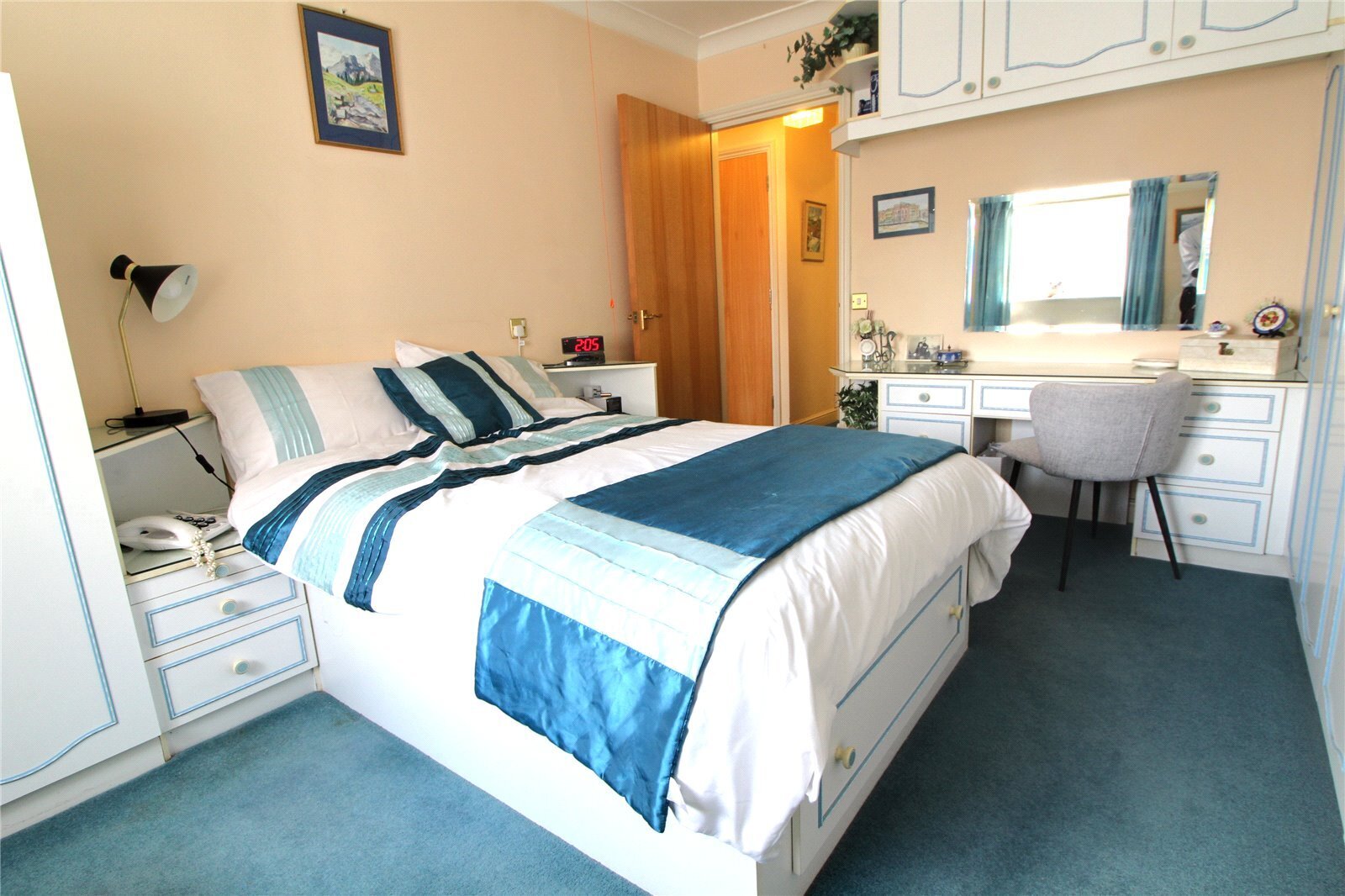 Cavell Drive, Enfield, Middlesex, EN2 Image 7