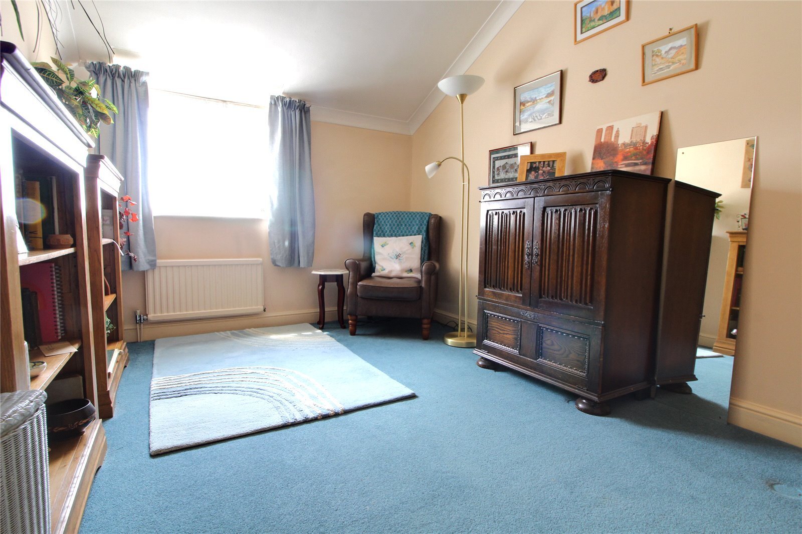 Cavell Drive, Enfield, Middlesex, EN2 Image 9