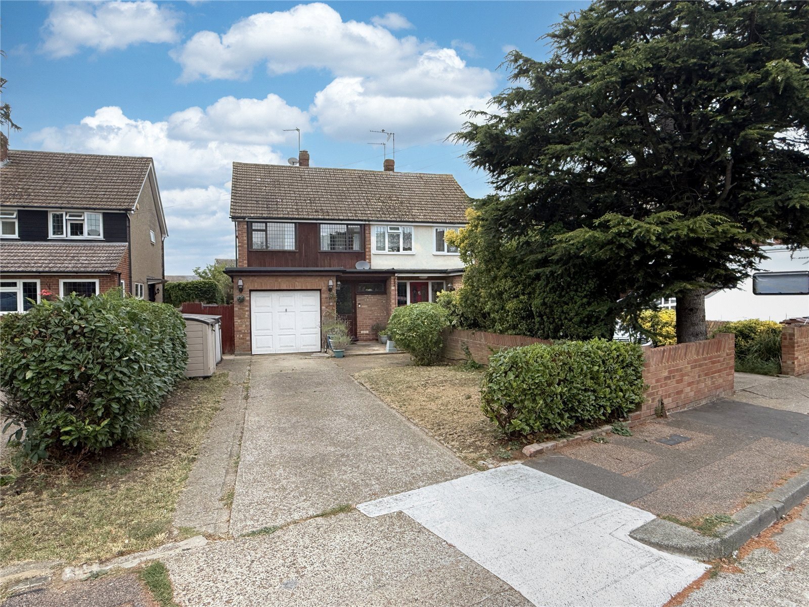 Second Avenue, Stanford-le-Hope, Essex, SS17 Image 2