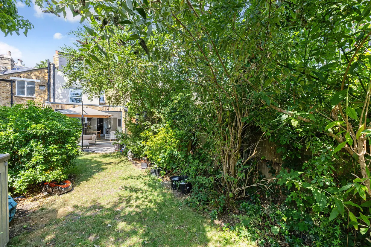 Hindmans Road, London, SE22 photo 19
