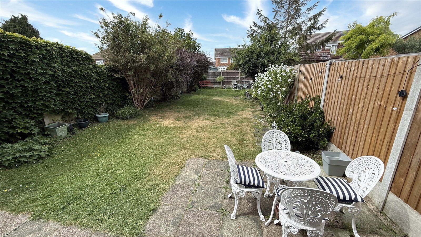 Second Avenue, Stanford-le-Hope, Essex, SS17 Image 4