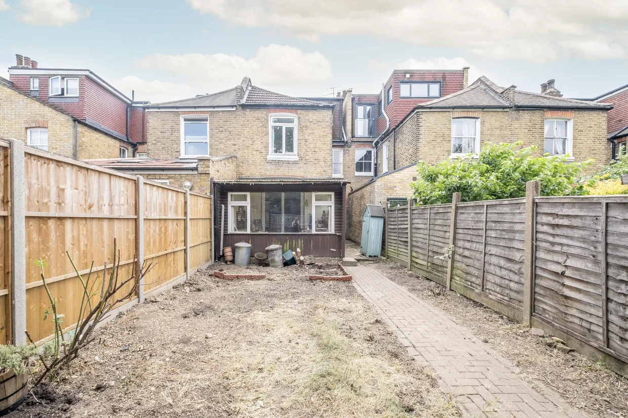 Shalstone Road, London, SW14 photo 19