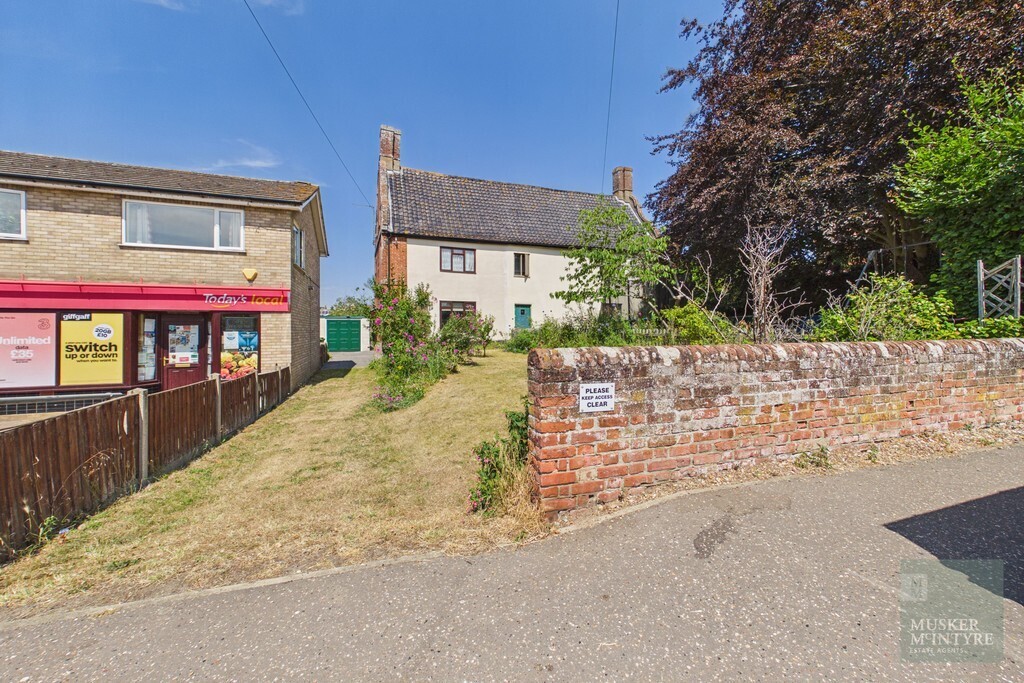 Hardley Road, Chedgrave Image 16