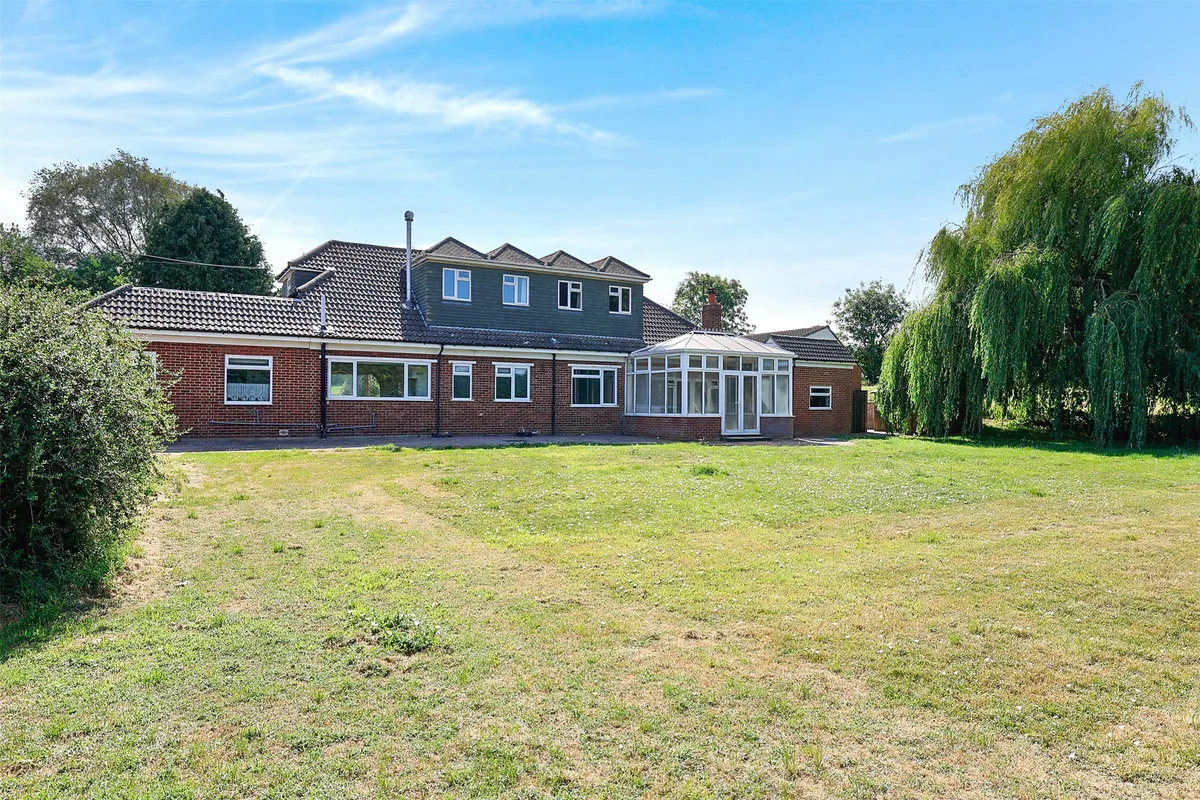 Farleigh Court Road, Warlingham, Surrey, CR6