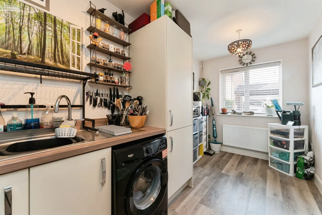 Property photo 8