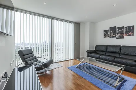 Landmark East, E14
