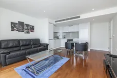 Landmark East, E14 photo 4