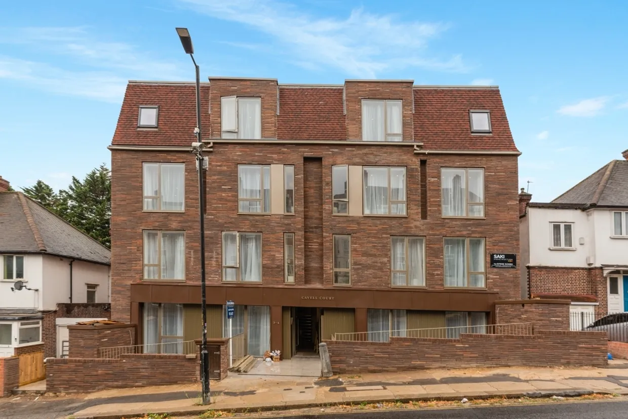 Dog Kennel Hill London SE22 photo 8