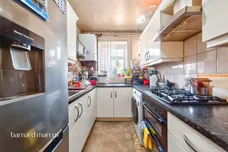 Sheaveshill Court, The Hyde, London