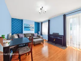 Sheaveshill Court, The Hyde, London thumb 3