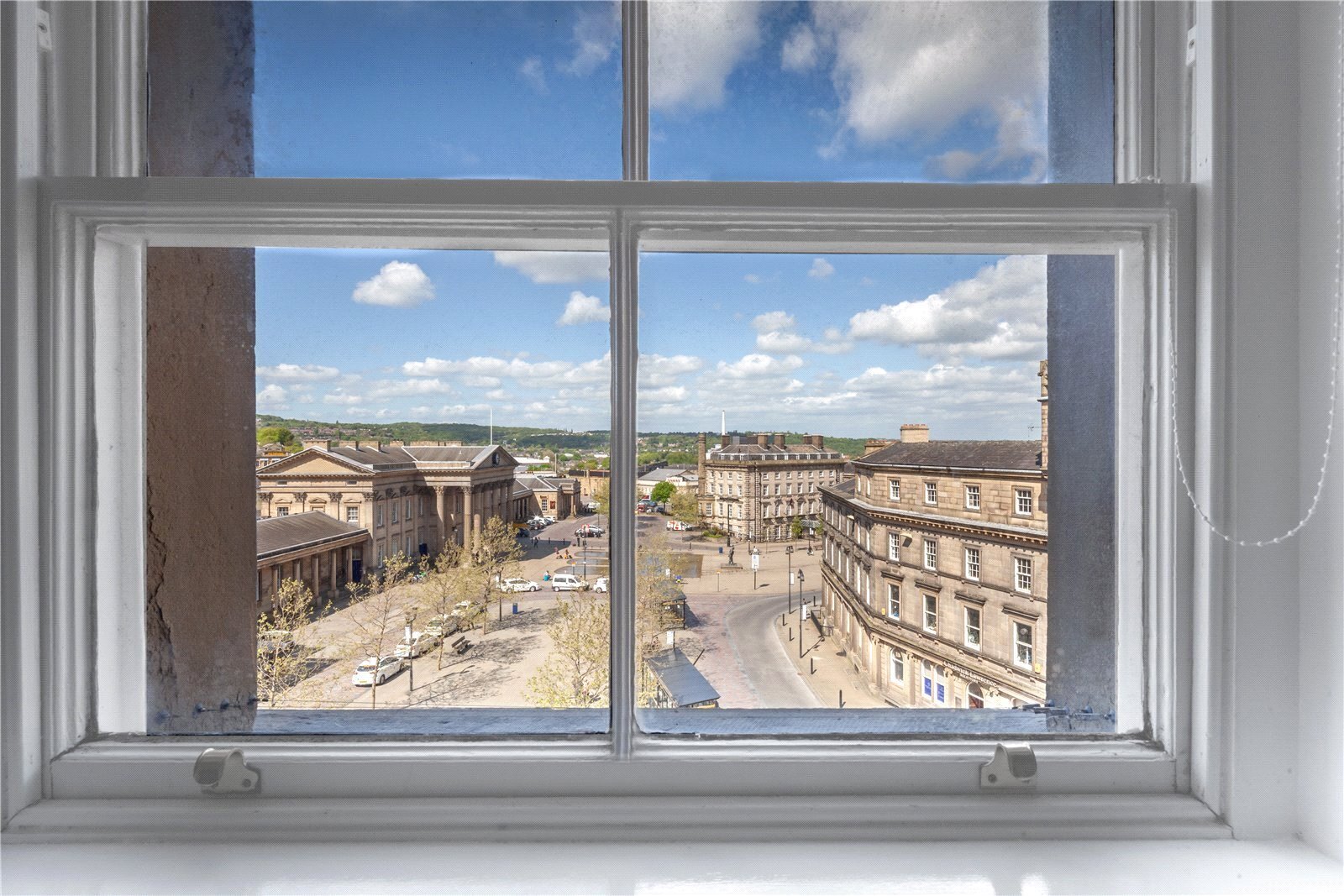 Tite Hall, Huddersfield, HD1 Image 8