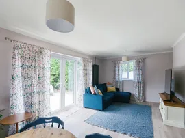 The Glades, Bexhill-On-Sea thumb 3