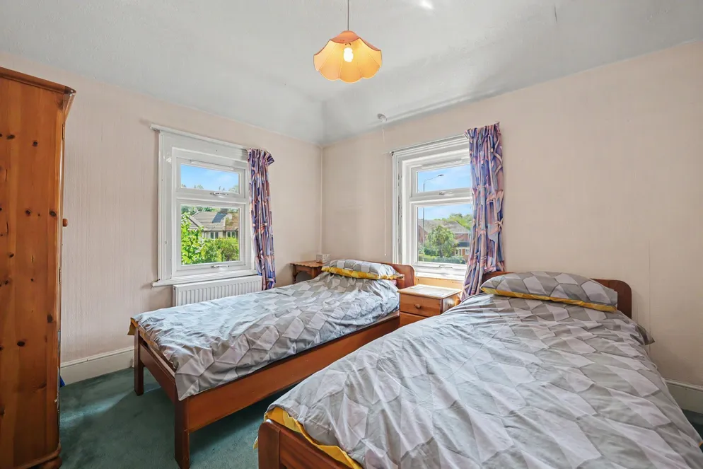 Property carousel item 20